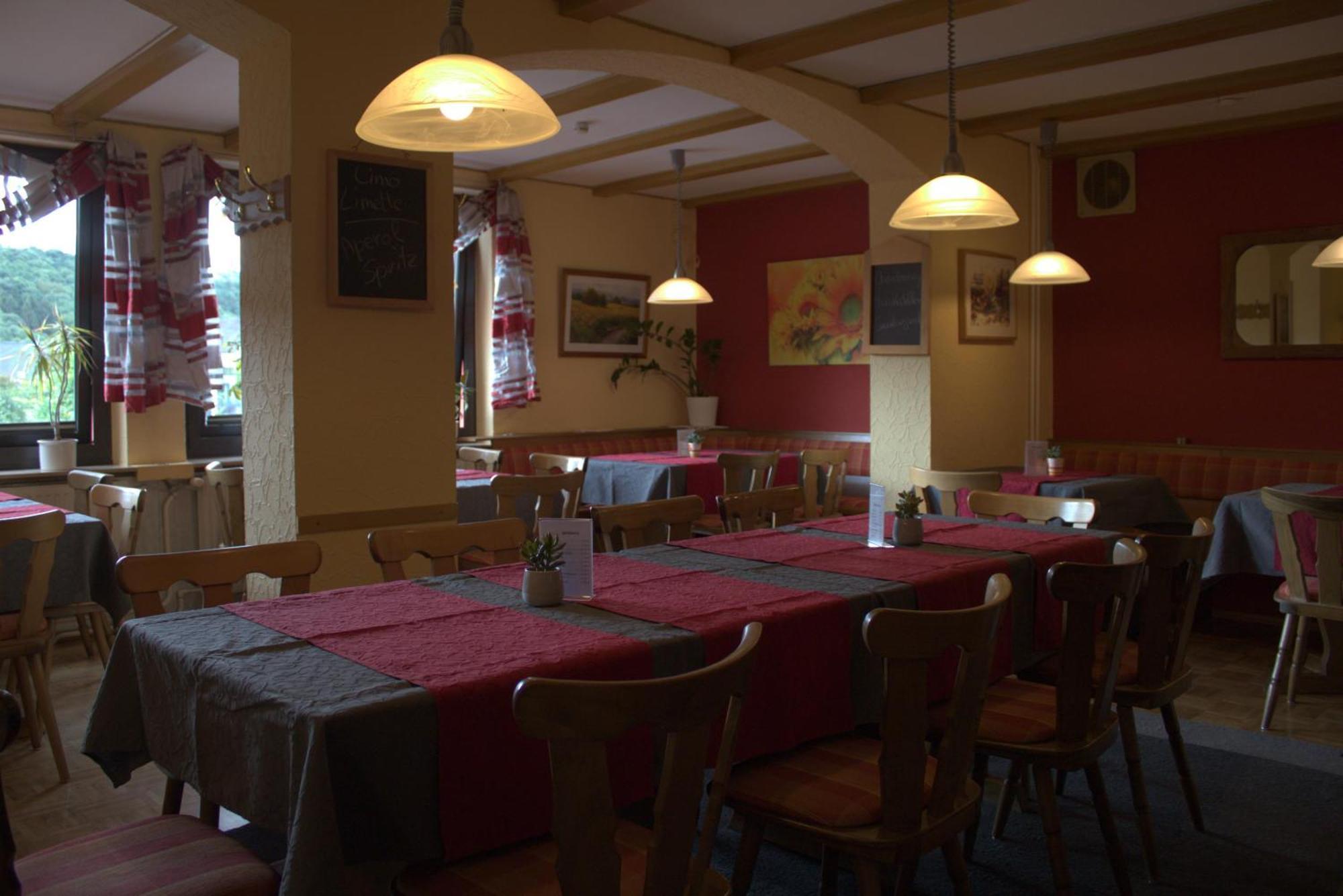 Gasthaus Trifelsblick Wernersberg Экстерьер фото